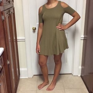 Green dress $5